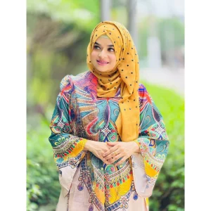 .Trendy Dress for University Girls 2026